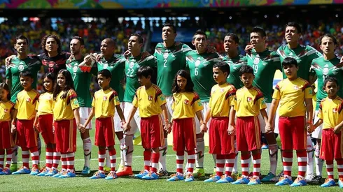 Formación titular de México en el partido ante Holanda.