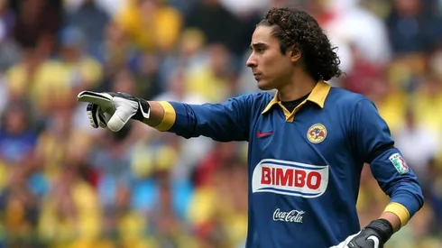 Guillermo Ochoa en su paso por América.