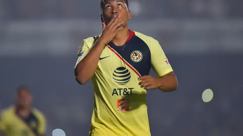 "No hay acercamientos por Roger Martínez": Miguel Herrera