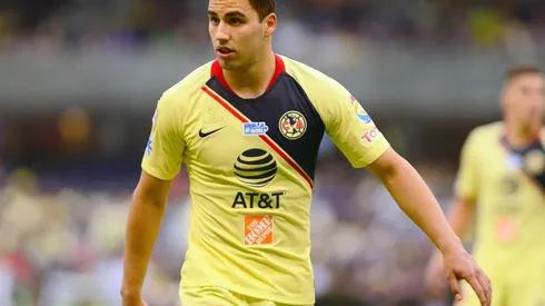 Jorge Sánchez se mantuvo como pieza clave en el once inicial del "Piojo" Herrera