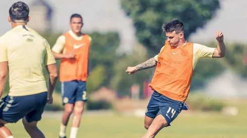 Entrenamiento de América en Dallas.