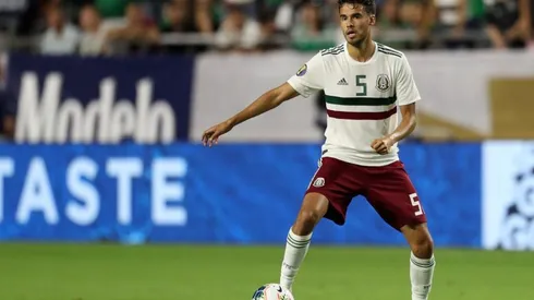 En Grecia y Holanda lo buscan al defensa central