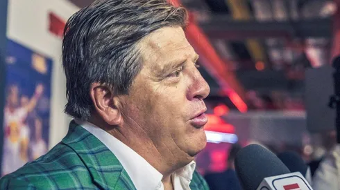 Miguel Herrera en el partido ante Boca.