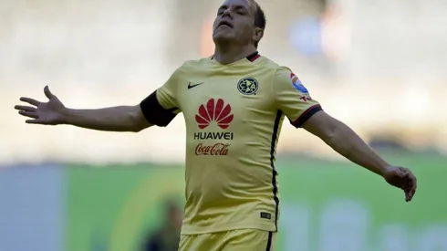 Cuauhtémoc Blanco con la jersey del América.