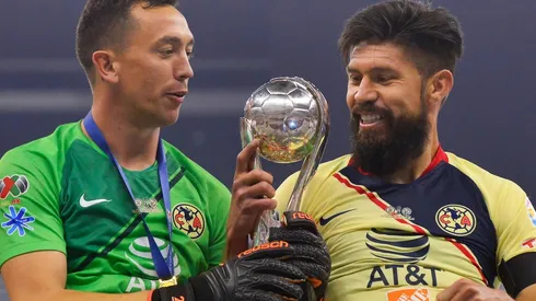 "No me mueve lo que digan": Oribe respondió a Marchesín