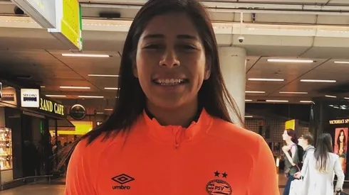 Cecilia Santiago en su llegada a Holanda.
