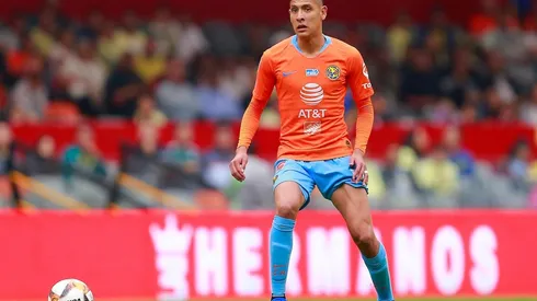 ¿Destino de Premier? Wolves quiere a Edson Álvarez