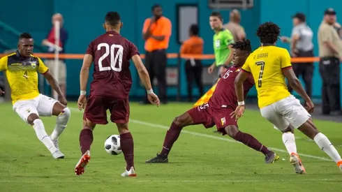 Ecuador enfrentando a Venezuela en Estados Unidos.