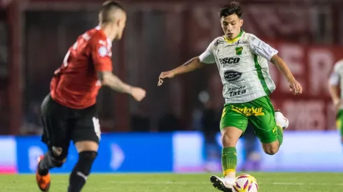 Lisandro Martínez en el partido de Defensa y Justicia.