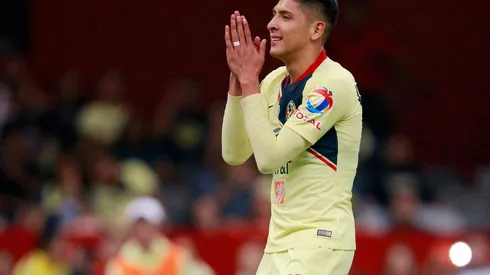 El espigado central Edson Álvarez se reportará a la selección tras culminar su compromiso con América en este torneo