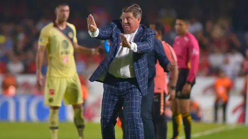 Miguel Herrera en el encuentro ante Veracruz.