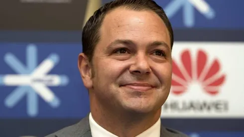 Santiago Baños en una conferencia de prensa.