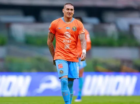 ¿Y los goles? La afición abuchea a Nicolás Castillo