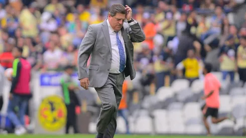 Miguel Herrera en el Estadio Azteca.