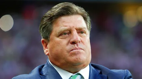 Miguel Herrera en el partido frente a Chivas.