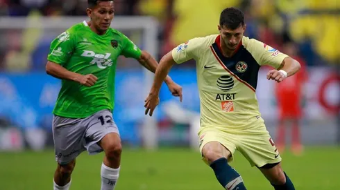 Guido Rodríguez enfrentando al FC Juárez.