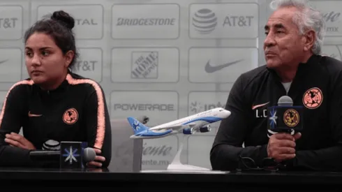 Leonardo Cuéllar en conferencia de prensa.