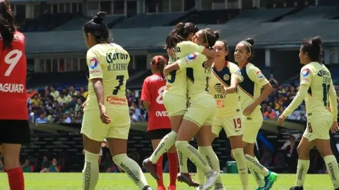 Las actuales campeonas demostrando su nivel