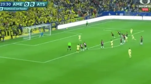 Jérémy Ménez anotó el primer de América.