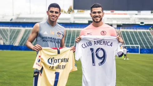 Joe Corona visitó el entrenamiento del América.