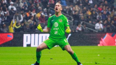 Agustín Marchesín celebrando con América