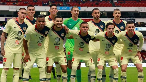 Formación titular frente a Necaxa.