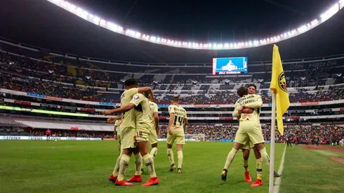 América celebrando el triunfo.