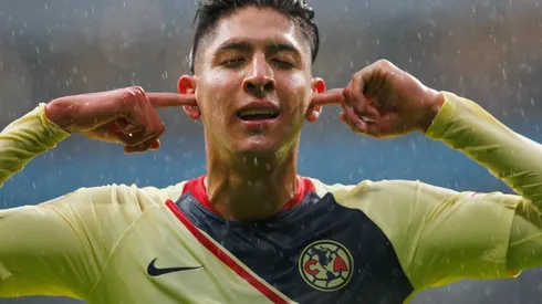 Edson Álvarez es seguido de cerca por Ajax y PSV.