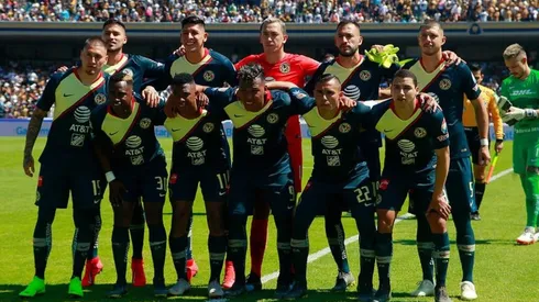 América de azul frente a Pumas.