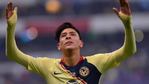 Edson Álvarez reconoció que el esfuerzo no fue parejo en el primer tiempo.