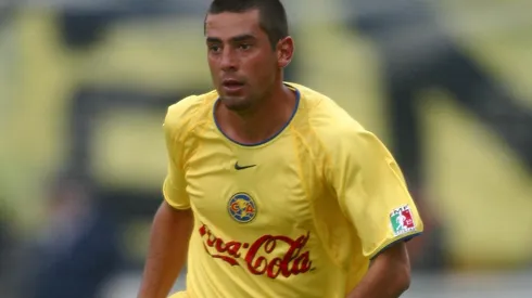 Raúl Salinas sufrió la violencia de la afición de Pumas en carne propia.