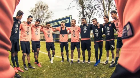 El chileno no para de elogiar a sus compañeros