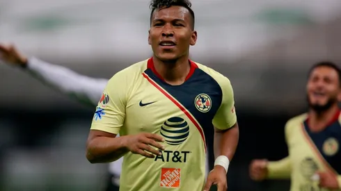 Roger Martínez anotó un doblete contra Necaxa por la Copa MX.