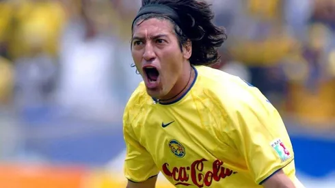 Jugó dos temporadas y fue campeón del Torneo de Verano 2002