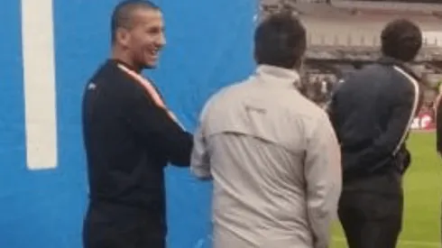 Domínguez está en el Azteca apoyando al América.