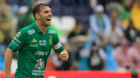 Mauro Boselli no llegará al América y el viernes llegará a firmar contrato con el Corinthians.
