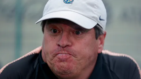 Miguel Herrera no deseaba jugar este compromiso. (Foto: Jam Media)