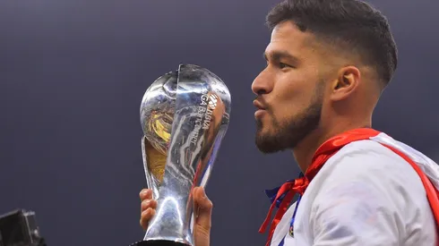 Bruno Valdez celebrando la obtención del Torneo Apertura. (Foto: Jam Media)