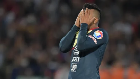 Roger Martínez falló un penal frente a Pumas en la semifinal de ayer.