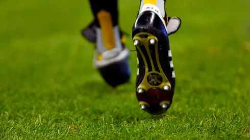 El engramado del Azteca durante el partido entre Cruz Azul y Querétaro en la noche del sábado.(Foto: Jam Media)