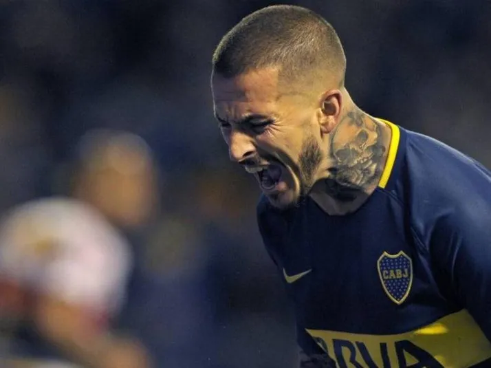 Benedetto y Boca fueron atacados en previa a final de Copa Libertadores