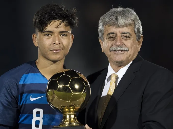 Álex Ménez no se perdía los partidos de América en Estados Unidos