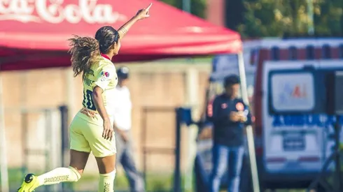 Daniela Espinosa marcó el segundo gol con una acción individual. (Foto: @AmericaFemenil)