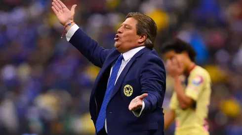 Herrera aún no puede definir su once