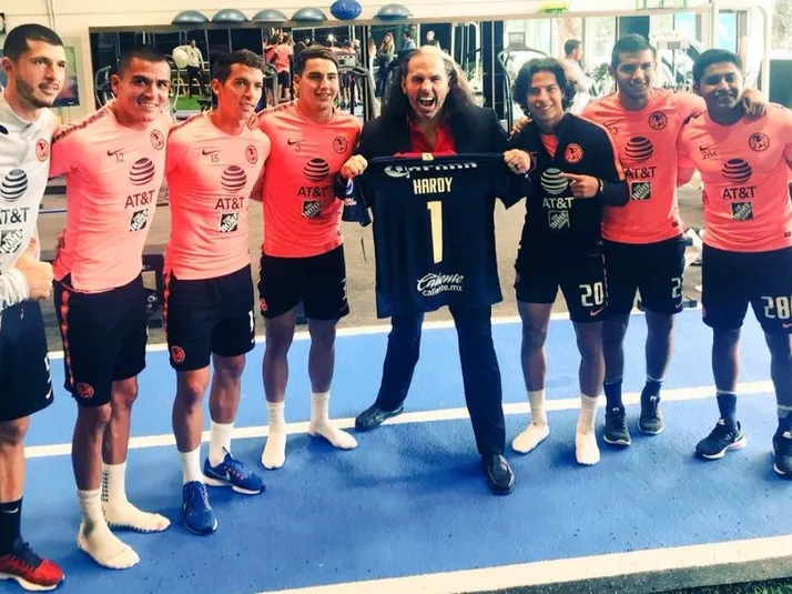 Matthew Moore Hardy, luchador de la WWE, visitó a las Águilas en Coapa