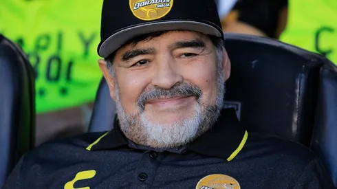 Diego Maradona asumió como DT de Dorados hace un mes.