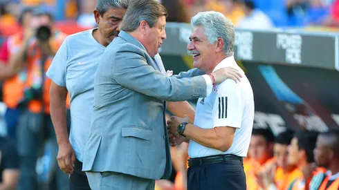 Herrera y Ferreti se abrazaron antes del partido, dejando atrás su enemistad