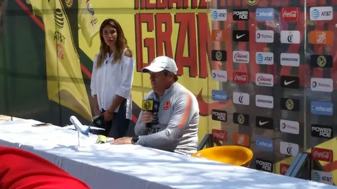 Herrera atendió a los medios esta tarde en Coapa.