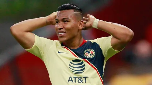 Martínez es la víctima de los aficionados.