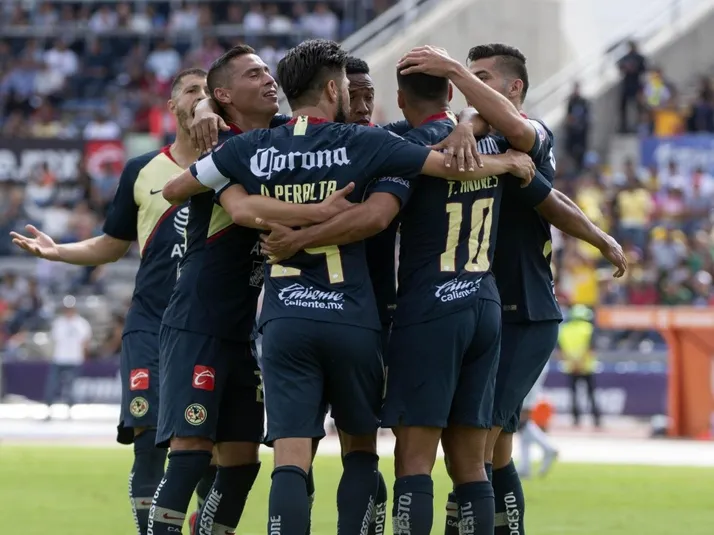 Edson Álvarez y Joe Corona felicitaron al América por abrir oficinas en EEUU